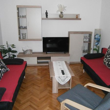 Apartmani Vrljicak Omis Exterior photo
