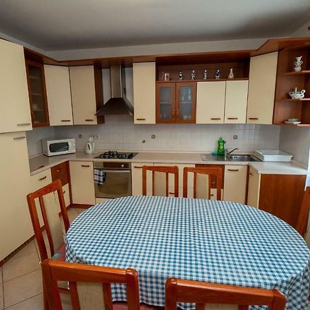 Apartmani Vrljicak Omis Exterior photo