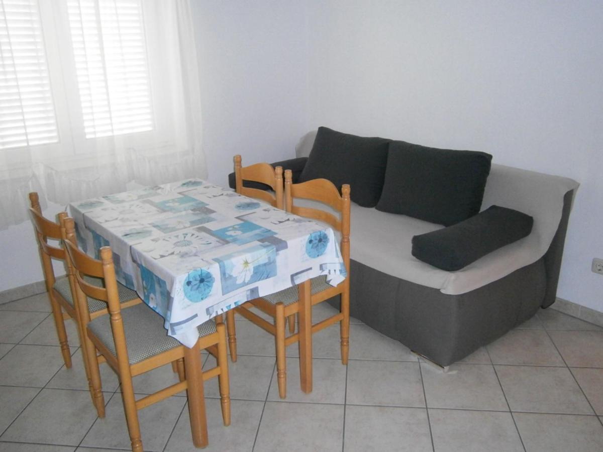 Apartmani Vrljicak Omis Exterior photo