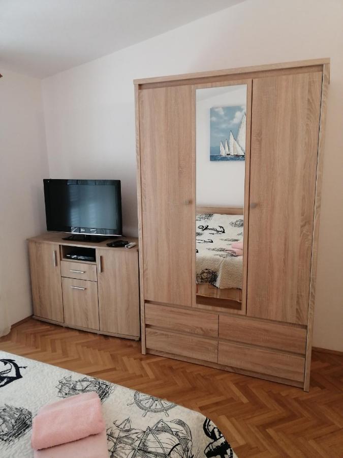 Apartmani Vrljicak Omis Exterior photo