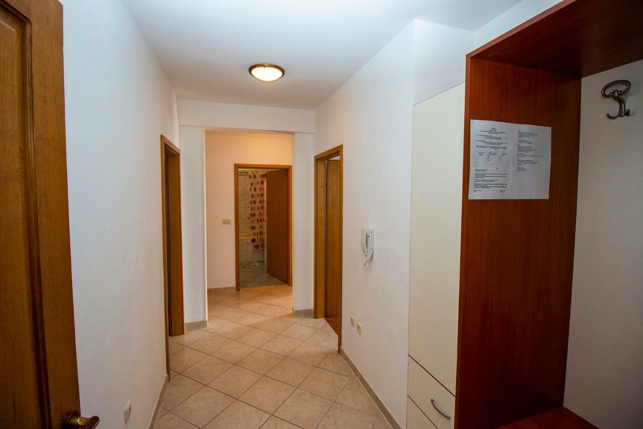 Apartmani Vrljicak Omis Exterior photo