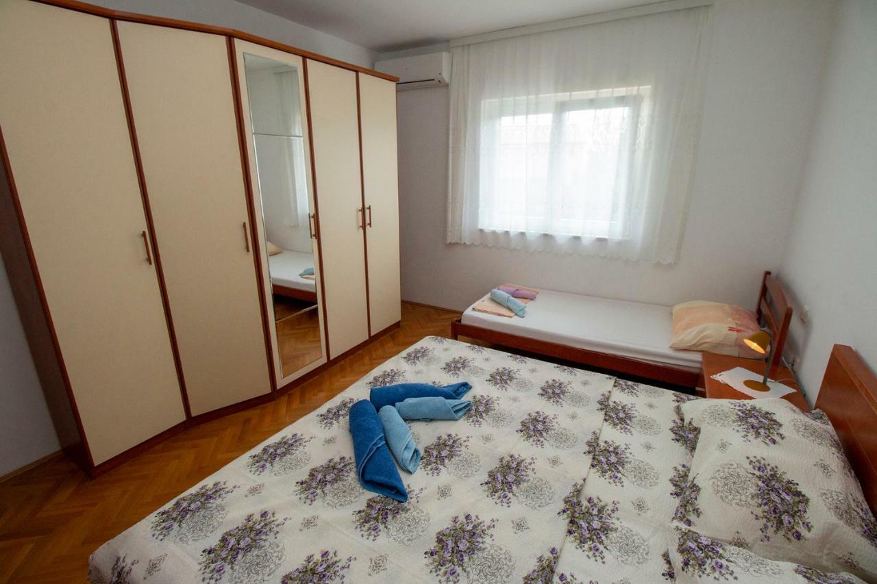 Apartmani Vrljicak Omis Exterior photo